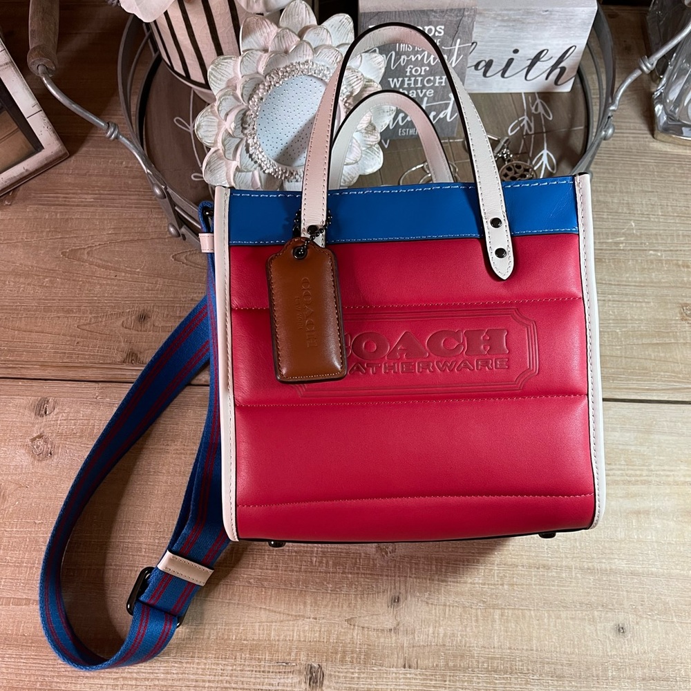 Coach Field Tote 22 With Colorblock Quilting And Coach Badge